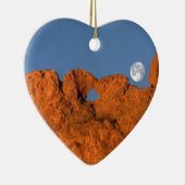 Küssen von Camels Rock Formation mit Vollmond Keramik Ornament (Rechts)