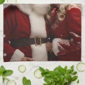 Küssen von Herrn und Frau Santa Claus Geschirrtuch (Gefaltet)