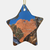 Küssen von Kameln Gerahmt von Bäume 01 Keramik Ornament (Links)