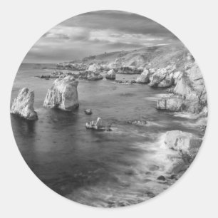 Küste im B&W-Format, Kalifornien Runder Aufkleber