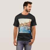 Küste und Boote im Hafen, italienisch T-Shirt (Vorne ganz)