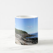 Küste von Bar Island im Acadia Nationalpark Kaffeetasse (Mittel)