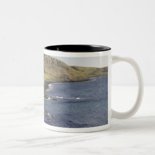 Küste von Duntulm, Insel Skye, Schottland, Vereini Zweifarbige Tasse