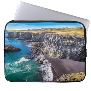Küste von Hellnahraun, Island Laptopschutzhülle