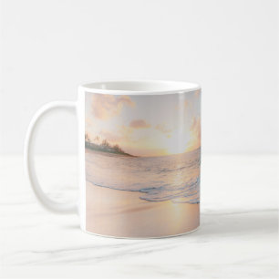 Küste während der goldenen Stunde Kaffeetasse