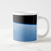 Küsten Tunesiens und Libyens und Insel Sizilien Jumbo-Tasse (Rechts)