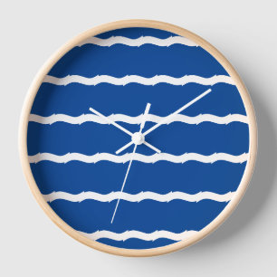 Küstenblaue weiße Meereswellen Muster modern Uhr