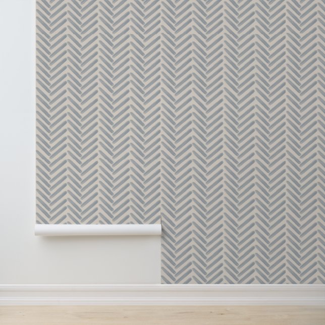 Küstengemälde-Herringbone-Muster in Nebelblau Tapete (Anwendung)
