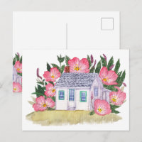 Küstenhaus und rosa Wildblumen-Postkarte