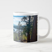 Küstenlinie | Emerald Bay, Lake Tahoe, Kalifornien Jumbo-Tasse (Rechts)