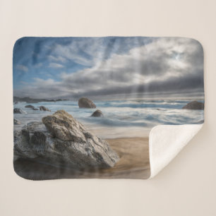 Küstenlinie   Stormy Big Sur, Kalifornien Sherpadecke