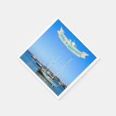 Küstenmeere im Grünen Segelboote an der Bucht Serviette (Ecke)