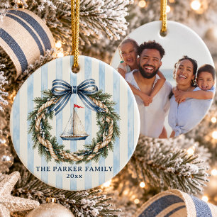 Küstenschickes süßes Segelbootkranz-Familienfoto Keramik Ornament