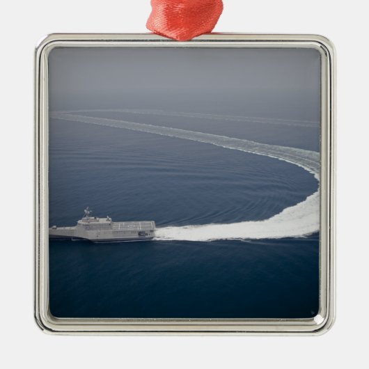 Küstenschiff Unabhängigkeit 4 Silbernes Ornament (Vorne)