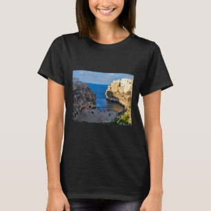 Küstenstadt Monopoli Aufkleber T-Shirt
