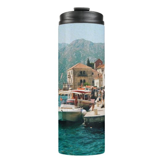 Küstenstadt Perast, Montenegro Thermosbecher (Vorderseite)