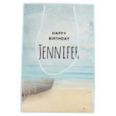 Küstenstrasse mit einem Fischerboot zum Geburtstag Mittlere Geschenktüte (Rückseite)