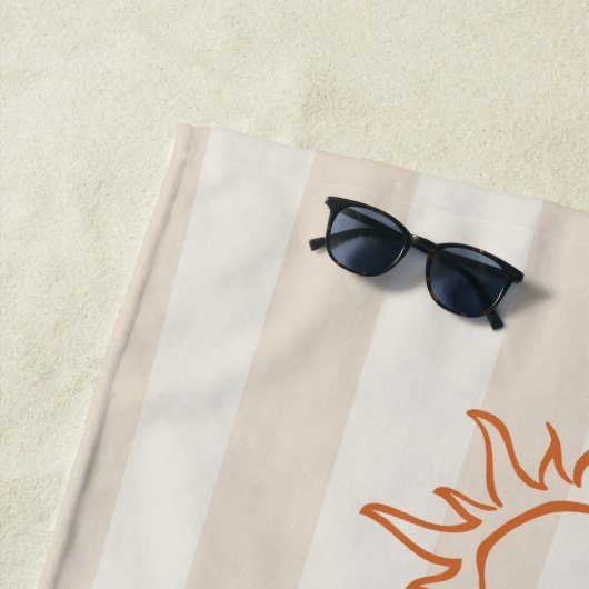 Küstenstreifen | Dolce Vita Summer Vibes Monogram Strandtuch (Beispiel)