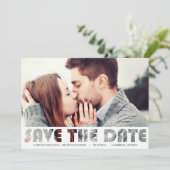 KUTOUT-TYPOGRAPHIE ANKÜNDIGUNG DATUM FREIHALTEN (Stehend Vorderseite)