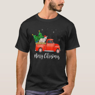 Kuvasz Dog Riding Red Truck Weihnachtsbaum Weihnac T-Shirt