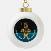 Kuvianak Innovia - Fraktal Inuit Hunter Keramik Kugel-Ornament (Vorderseite)