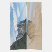 Kvalvika Lofoten Norwegen Geschirrtuch (Vertikal)