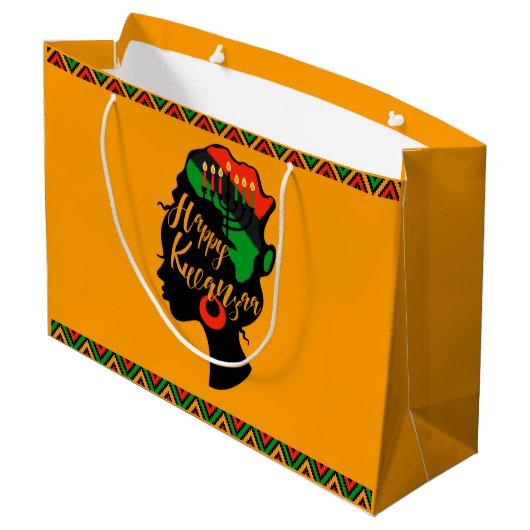 Kwanzaa Große Geschenktüte (Rückseite Schrägansicht)