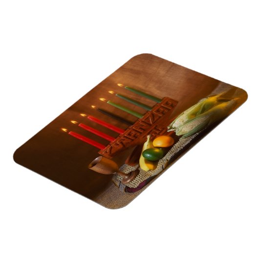 Kwanzaa-Kerzen und Lebensmittel Magnet (Linke Seite)