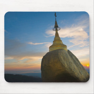 Kyaiktiyo-Pagode bei Sonnenuntergang Mousepad