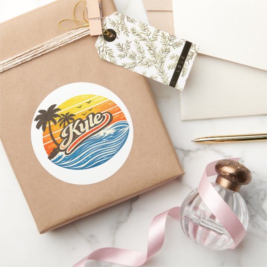 Kyle Retro-Sonnenuntergangs-Name-Design Runder Aufkleber (Schenken)