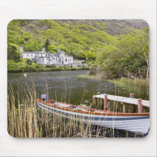 Kylemore-Abtei, Irland. Kylemore Abbey ist Mousepad
