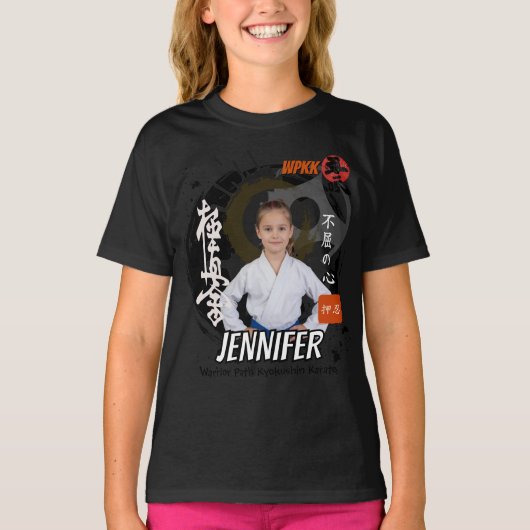 Kyokushin Girl Black Belt Personalized Team T-Shirt (Vorderseite)