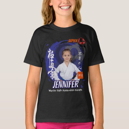 Kyokushin Girl Blue Belt Personalized Team T-Shirt (Vorderseite)