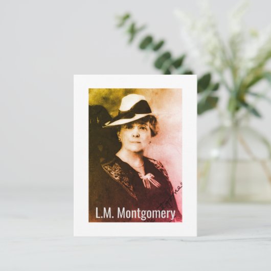 L. M. Montgomery (ca. 1936) Postkarte (Stehend Vorderseite)