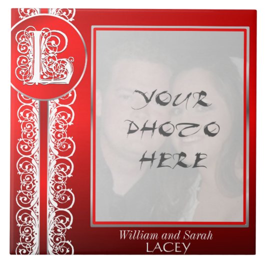 L Monogramm "Weiße Spitzen auf Rot" mit Foto - Til Fliese (Vorderseite)