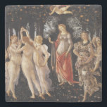 La Primavera (Frühjahr) von Sandro Botticelli Steinuntersetzer<br><div class="desc">La Primavera (Frühling) von Sandro Botticelli, Temperamalerei auf Holzplatte c. 1482 ist eine monumentale Darstellung einer Prozession alter klassischer Götter, die die Rückkehr des Frühlings verkündet, ein Thema, das die Zeit der Erneuerung der Renaissance symbolisiert. Im Zentrum des Gemäldes befinden sich die Göttinnen Venus und Flora, die sich über das...</div>
