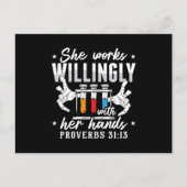 Lab Tech She Works Willingly Laboratory Technician Postkarte (Vorderseite)