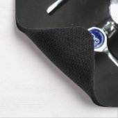 Laborgasventile auf dem Labrador Mousepad (Ecke)