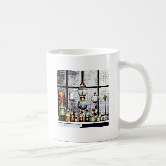 Laborglaswaren Kaffeetasse (Rechts)