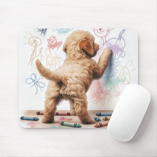 Labradoodle an einer Wand Mousepad (Mit Mouse)