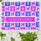 Labradoodle Dog & Paw Hot Pink & Blue Tee Handtuch (Gefaltet)