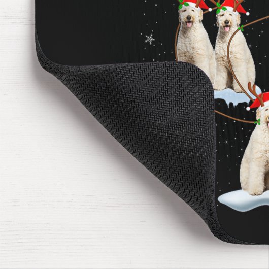 Labradoodle Dog Santa Sleigh Flying Funny Magical Mousepad (Ecke)