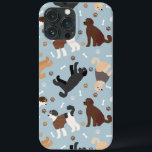 Labradoodle/Goldendoodle Knochen und Paare Case-Mate iPhone Hülle<br><div class="desc">Niedliche Labradoodle / Goldendoodle Hunde sitzen und stehen und rollen mit Creme,  Aprikose,  Schokolade,  Schwarz- und Parti-Mäntel mit verstreuten Hundeknochen und Pappprints Muster.</div>