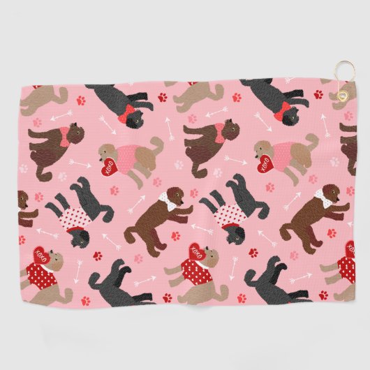 Labradoodle / Goldendoodle Valentinmuster Golfhandtuch (Horizontal)