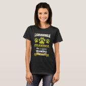 Labradoodle Großmutter nur cooler T-Shirt (Vorne ganz)