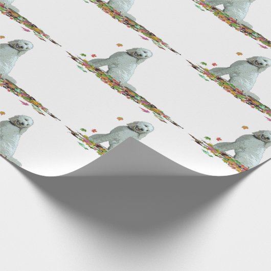 Labradoodle-Hund in Blätter, die Papier wackeln Geschenkpapier (Ecke)