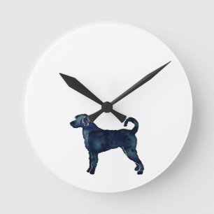 Labradoodle Hund Silhouette Schwarzes Wasser Runde Wanduhr