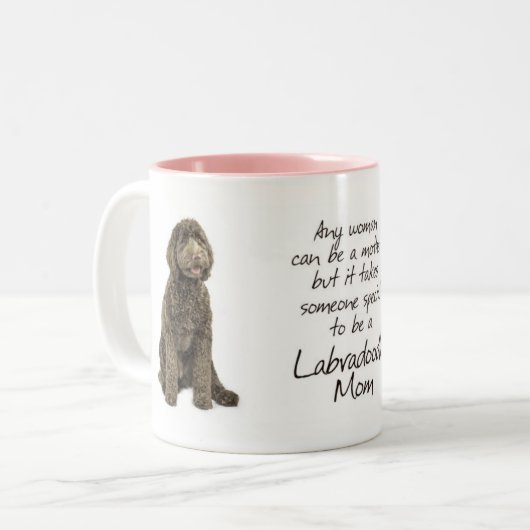 Labradoodle Mama-Tasse Zweifarbige Tasse (Vorderseite Links)