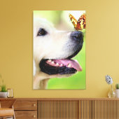 Labrador And Butterfly Throw Pillow Leinwanddruck (Insitu (Wohnzimmer))