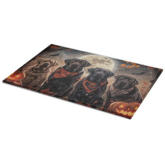 Labrador Halloween Spooky Schneidebrett (Ecke)